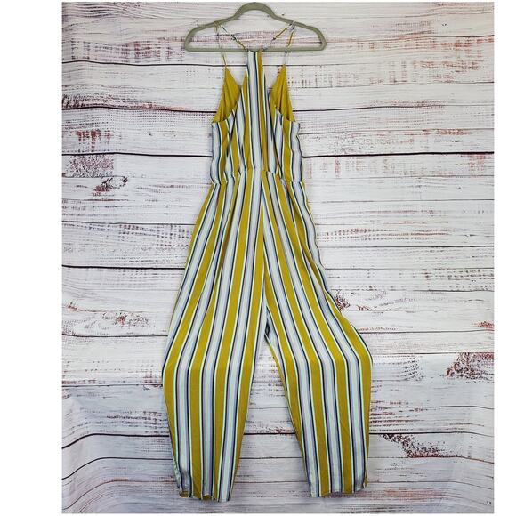 ASTR the Label V-Neck Wrap Top Jumpsuit S Moss Green Sleeveless Wrap Beach NWT - Picture 2 of 15